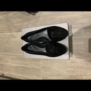 Alexander McQueen velvet skull loafers Sz 38.5! 🌟
